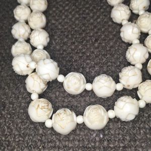 Vintage Retro Beaded Carved Rose Necklace